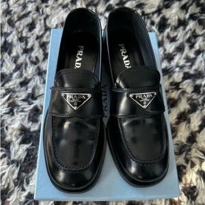 Women Prada Low Heel Loafer Black Size 9